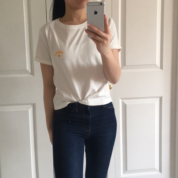 HONEY 💛 - White “Honey” Casual Graphic Tee T-Shirt - Picture 4 of 6